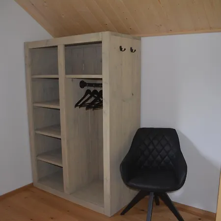 Dijkstra's 672 Nyaraló Kötschach-Mauthen